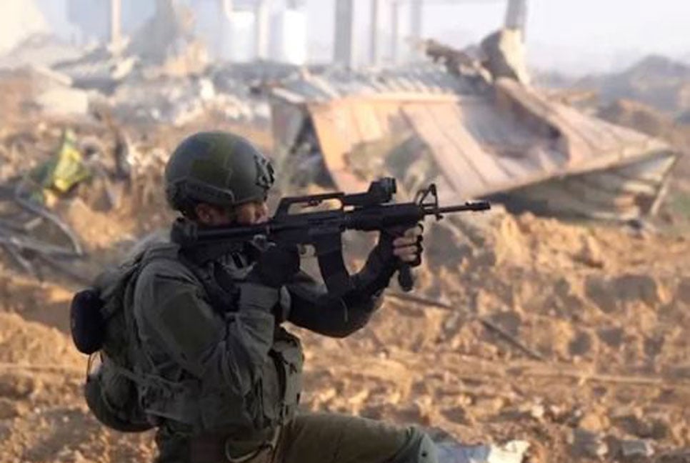 ইসরায়েলি নৃশংসতা, মাটিতে পড়ে ছিল পিঠে গুলিবিদ্ধ অনেকগুলো লাশ