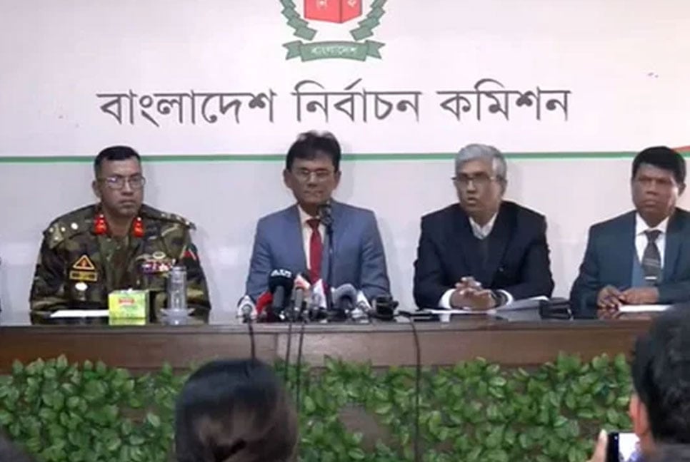 নতুন ভোটার বেড়েছে ২০ লাখ ৮৬ হাজার ১৬১ জন : ইসি