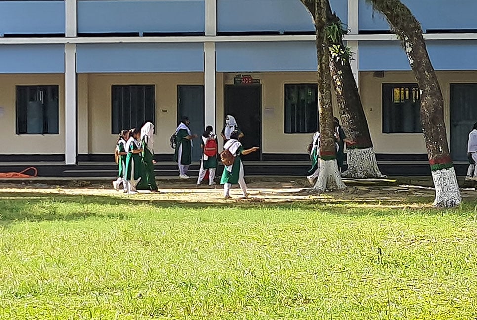 টাঙ্গাইলে শীতে প্রাথমিক ও মাধ্যমিক বিদ্যালয় বন্ধ