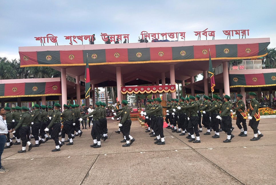 কালিয়াকৈরে আনসার মৌলিক প্রশিক্ষণ সমাপনী কুচকাওয়াজ অনুষ্ঠিত