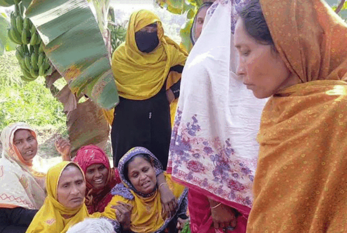 ভুট্টাক্ষেত-থেকে-শ্রমিকের-মরদেহ-উদ্ধার.gif