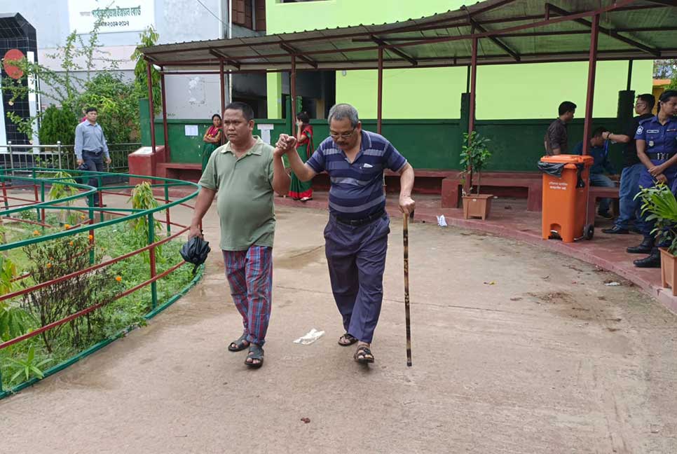 রাঙামাটির ৪ উপজেলায় চলছে ভোট