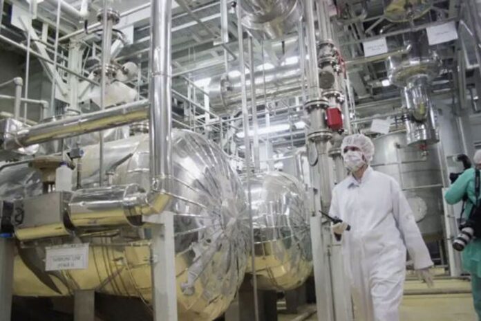 ইসফাহানের ভূগর্ভেই ইরানের পারমাণবিক শক্তি, যা ধ্বংসে অক্ষম মার্কিন ‘বাঙ্কার বাস্টার’