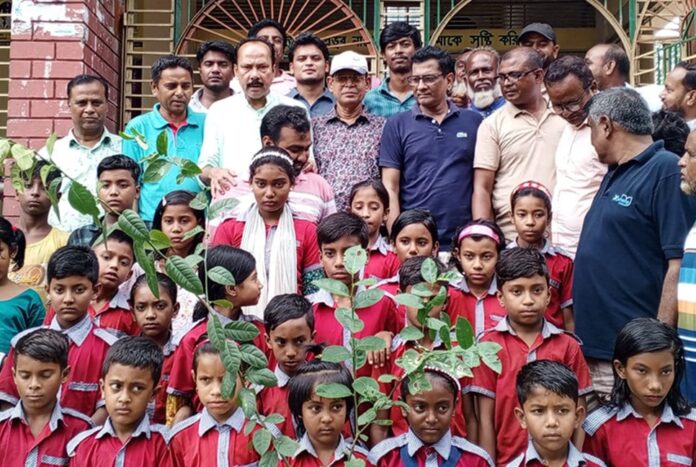 ডা. জুবাইদা রহমানের জন্মবার্ষিকী উপলক্ষে গোবিন্দগঞ্জে বৃক্ষরোপণ কর্মসূচি