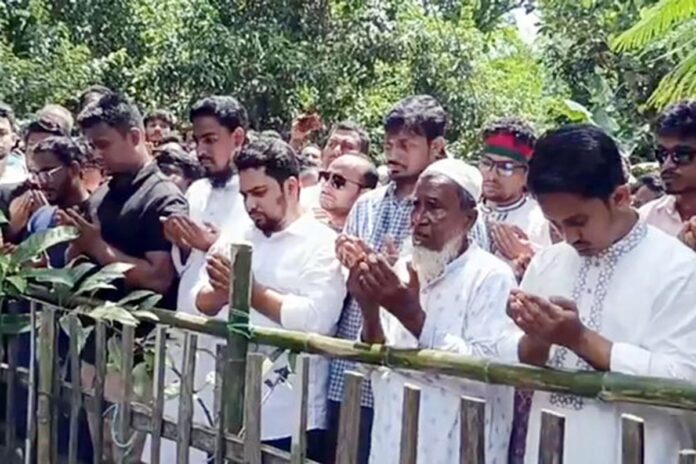 জুলাই ঘোষণাপত্র নিয়ে তালবাহানা সহ্য করা হবে না: নাহিদ ইসলাম