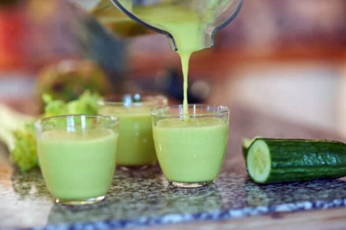 ইউরিক অ্যাসিডের মাত্রা কমাবে এই ৪ পানীয়