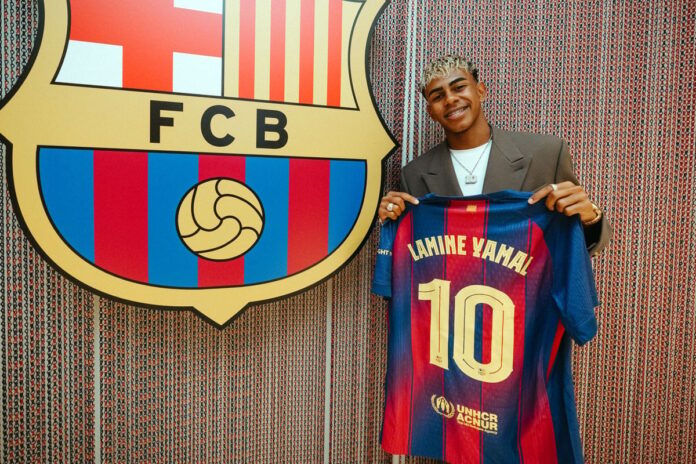 বার্সেলোনার নতুন ১০ নম্বর ইয়ামাল