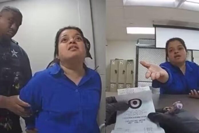 1752743064-eb457a7aa93bcb165c3ffabd8dcddfe0 যুক্তরাষ্ট্রে চুরির অভিযোগে ভারতীয় নারী আটক, মার্কিন দূতাবাসের সতর্কতা