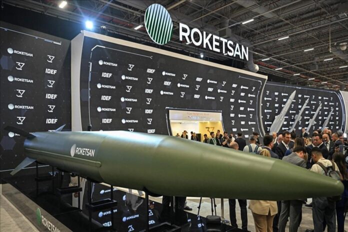 প্রথমবার হাইপারসনিক ক্ষেপণাস্ত্র উন্মোচন করল তুরস্ক