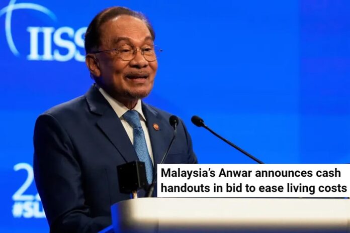 জীবনযাত্রার ব্যয় বৃদ্ধি : জনগণকে নগদ অর্থ দেবে মালয়েশিয়া সরকার