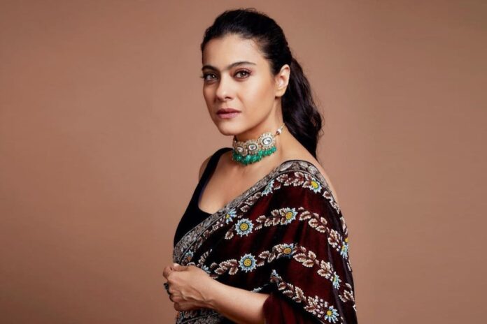 1753352740-35334618545fc8aad7c39412c60b9de0 নিজের সিনেমা যে কারণে নিজেই দেখেন না কাজল