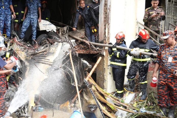 মাইলস্টোনে বিমান বিধ্বস্ত: বাঁচানো গেল না মাহিয়াকেও