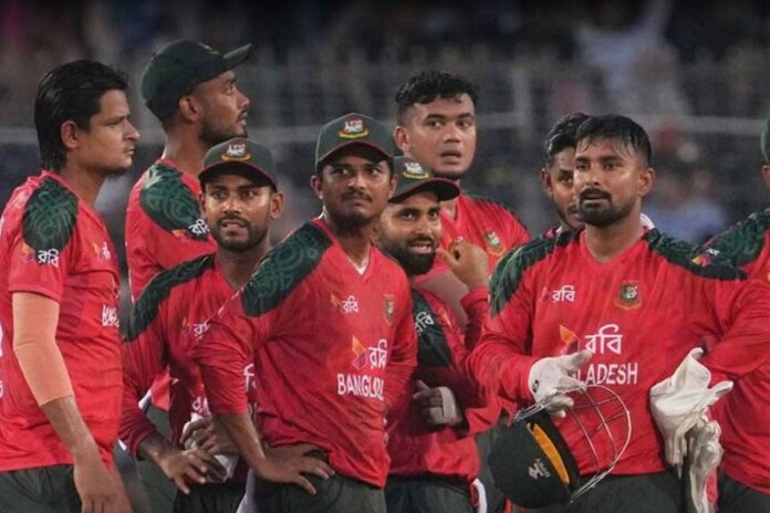 বাংলাদেশকে হারিয়ে হোয়াইটওয়াশ এড়াল পাকিস্তান