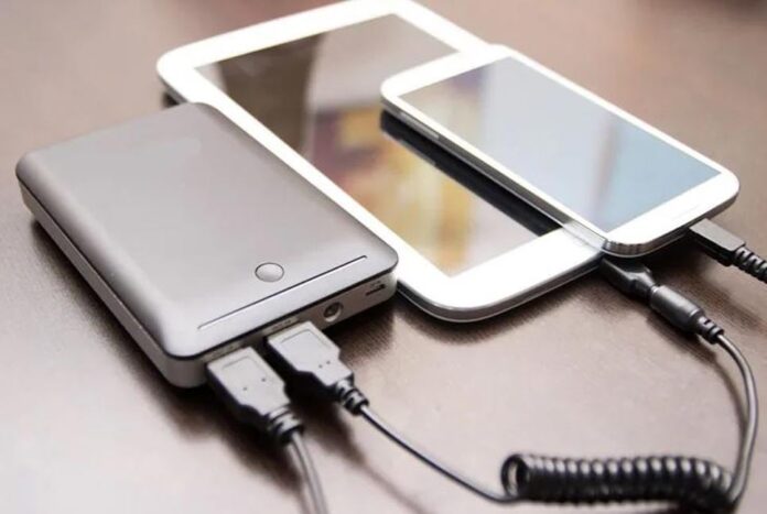 পাওয়ার ব্যাংক ব্যবহারে কেন দরকার সতর্কতা?