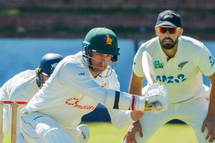 1754023044-4b78aec28b716822d880729f55646456 ইনিংস হারের শঙ্কায় জিম্বাবুয়ে