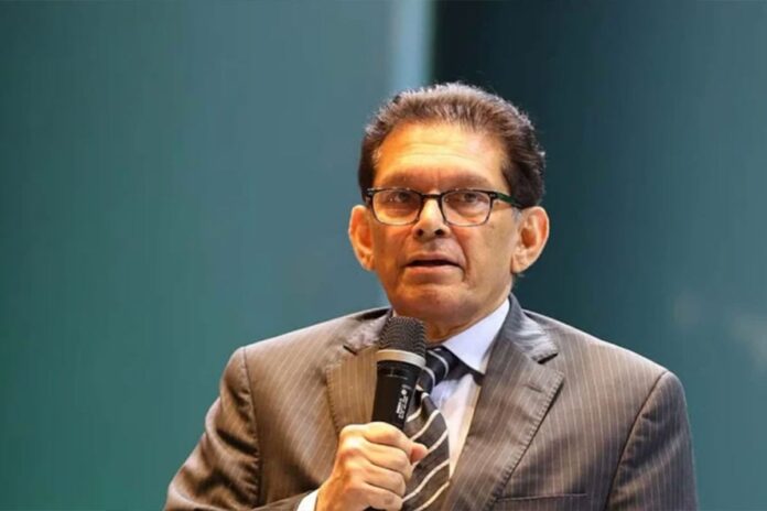 আমরা বৈশ্বিক প্রতিযোগিতায় অবস্থান ধরে রাখতে পেরেছি : খলিলুর রহমান