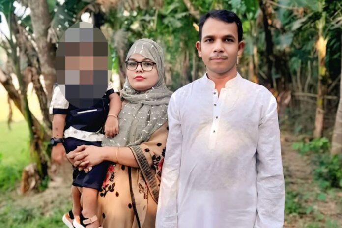 1754035180-a0109d6bc22df3578b503a9a0d76e3e8 পরকীয়ার সন্দেহে প্রভাষক স্ত্রীকে গলা কেটে হত্যা করলেন স্বামী