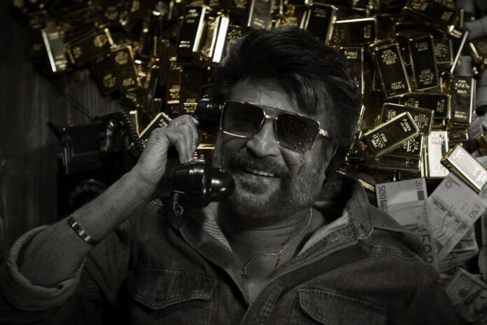 সিনেমার ট্রেলারেই ঝড় তুললেন রজনীকান্ত