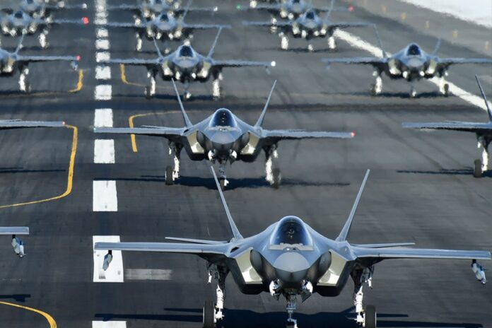 যে কারণে মার্কিন যুদ্ধবিমান কেনার সিদ্ধান্ত থেকে সরে এলো ভারত