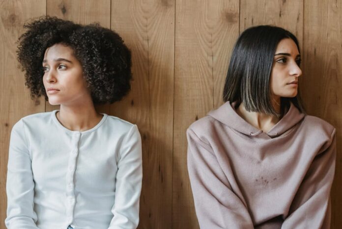 ভাঙা বন্ধুত্ব জোড়া লাগাবেন কীভাবে