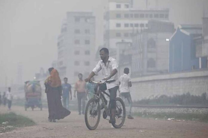 ঢাকার বাতাস আবারও ‘অস্বাস্থ্যকর’