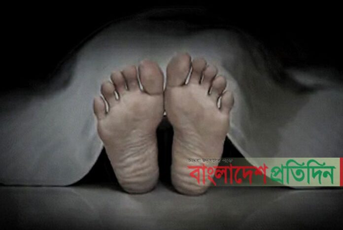 1755123976-9c3caabb890feac38a7347761dd688c1 কুমিল্লায় বিষাক্ত মদপানে দুইজনের মৃত্যু