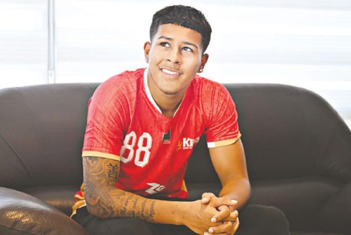 1755490179-b1ec8aa043ca94f41305ea3f5e224028 বসুন্ধরা কিংসের তাঁবুতে কিউবা