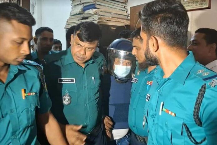 1755676319-cecbe18f841ae14f9e6df202ffc93816 হত্যা মামলায় অভিনেতা সিদ্দিক গ্রেফতার