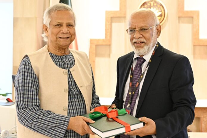 1755683197-32c4ad0a62d5ea430b2ed1599aacb1eb ৭৮ অবসরপ্রাপ্ত কর্মকর্তাকে ভূতাপেক্ষ পদোন্নতি দেওয়ার সুপারিশ