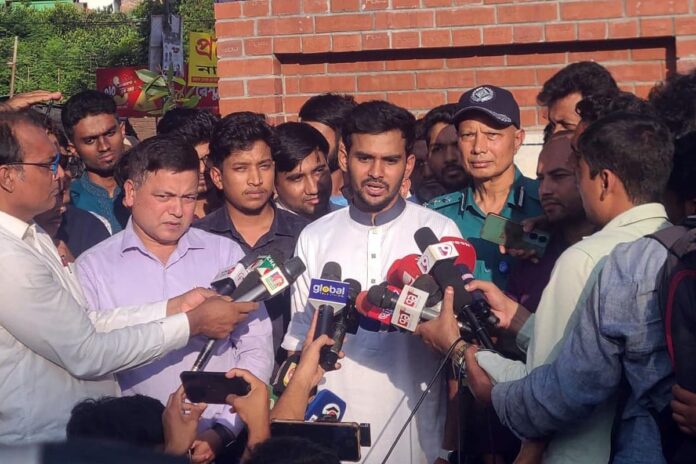 ফেব্রুয়ারিতে নির্বাচন দিতে সব ধরনের প্রস্তুতি নিয়েছে সরকার : আসিফ মাহমুদ