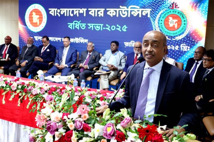 'ফ্যাসিবাদ বিতাড়নের যুদ্ধে অসামান্য অবদান রেখেছেন আইনজীবীরা'