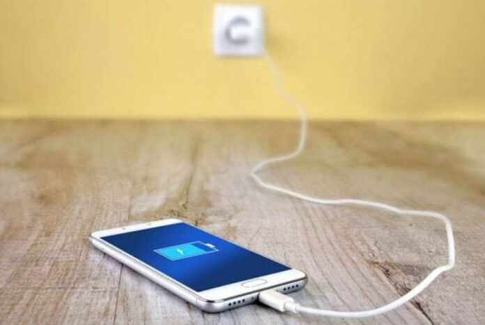 সত্যিই কি এয়ারপ্লেন মোডে ফোন দ্রুত চার্জ হয়?