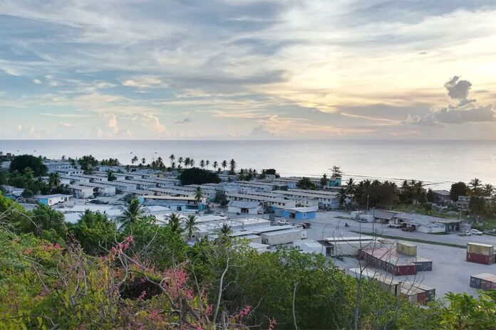 1756552810-fd96476276a70a79f8061f9a2907a81e অভিবাসীদের নাউরু পাঠাতে চুক্তি অস্ট্রেলিয়ার