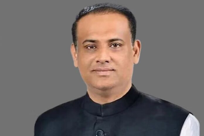 1756603430-5fdc8d8ba237af820c6e269ade92d528 ভ্রমণবিলাসী সাইফুজ্জামান পাচার করেছেন ৬২০০ কোটি টাকা