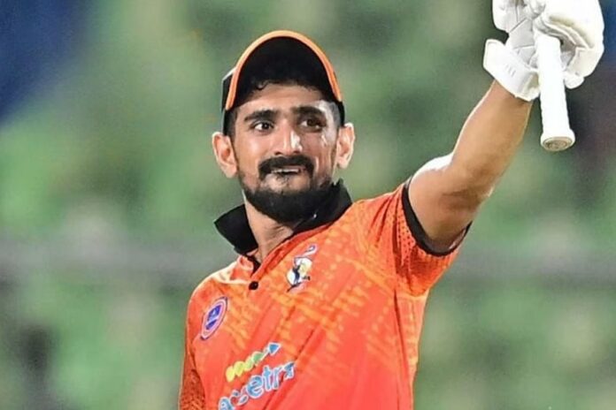 সালমানের ব্যাটে ৬ বলে ৬ ছক্কা, ১২ বলে ১১: শেষ ২ ওভারে উঠল ৭১ রান