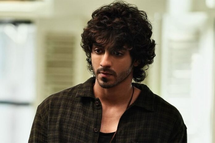 1756623046-7ec82a58935340bb15714d0520331efe কাছের মানুষের মৃত্যুতে ভেঙে পড়েছিলেন আহান