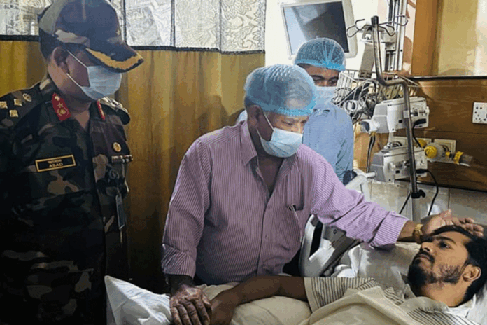 নুরের শারীরিক অবস্থার উন্নতি, কেবিনে স্থানান্তর: ঢামেক পরিচালক