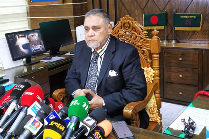 কোনো ধরনের ব্লেম নিতে রাজি নই : সিইসি