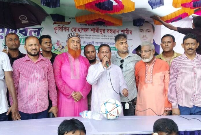‘সারাদেশের তরুণদের মাঝে ক্রীড়া সামগ্রী বিতরণ করছে কোকো ক্রীড়া সংসদ’