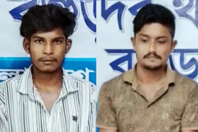 বগুড়ায় বার্মিজ চাকুসহ প্রকাশ্যে মহড়া, দুই যুবক গ্রেফতার