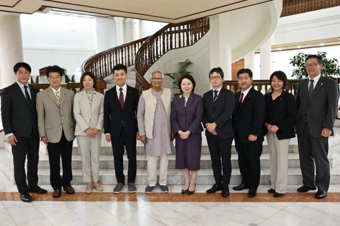 বাংলাদেশে শ্রম অধিকার উন্নতিতে জাপানি সংসদ সদস্যদের প্রশংসা