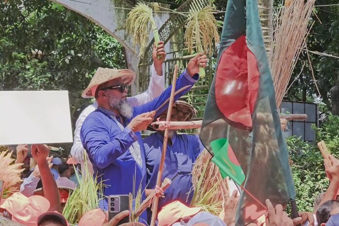 প্রতিষ্ঠা বার্ষিকী উপলক্ষে সিরাজদিখানে বিএনপির বর্ণাঢ্য র‌্যালি