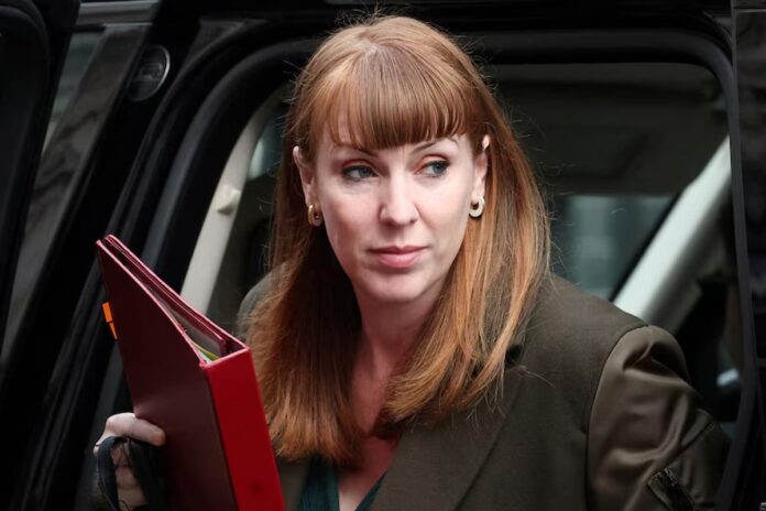 1757128243-779ef74817f6e4a00e1e0b2791c6f550 কর ফাঁকির অভিযোগে ব্রিটেনের উপপ্রধানমন্ত্রীর পদত্যাগ