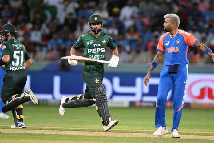 1757912872-37adab7e9e09b2b006c9f956769fb212 খেলার বাইরে রাজনীতি: ভারত–পাকিস্তান ম্যাচে ইতিহাসে নজিরবিহীন বিতর্ক