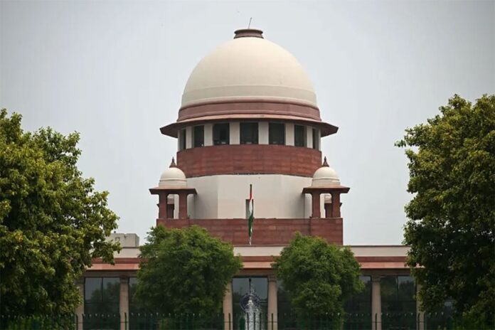 1757935712-ff516fcea8a015625afc66dcb806232b ভারতে বিতর্কিত ওয়াকফ সংশোধনী আইনের কয়েকটি ধারা স্থগিত