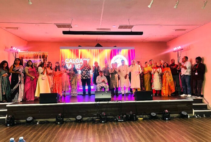 1758527958-4a9a8dacc2f0630e90f3fe496126926d ক্যালগেরির বাংলা অনসম্বল-এর ত্রিমাত্রিক পরিবেশনা