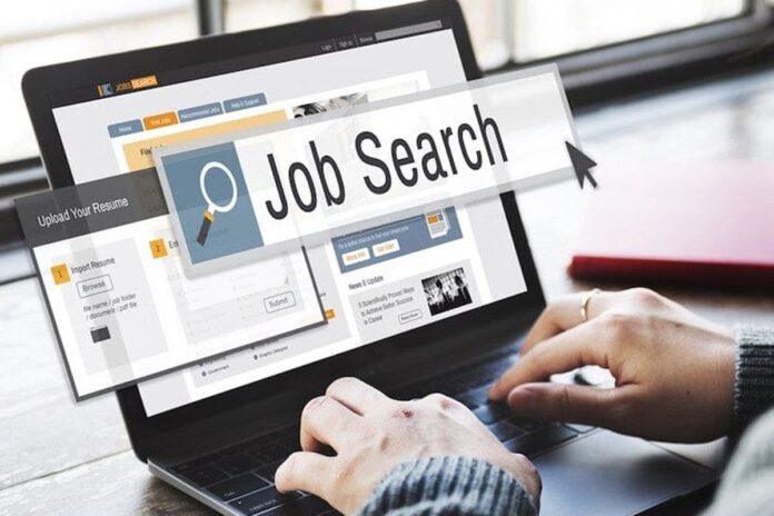 দেশে প্রতি তিনজন স্নাতকধারীর একজন দুই বছর পর্যন্ত বেকার থাকেন : বিবিএস