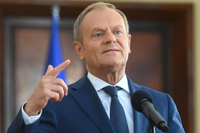 ইউক্রেন যুদ্ধকে রাশিয়ার বিরুদ্ধে পশ্চিমাদের যুদ্ধ বললেন পোল্যান্ডের প্রধানমন্ত্রী