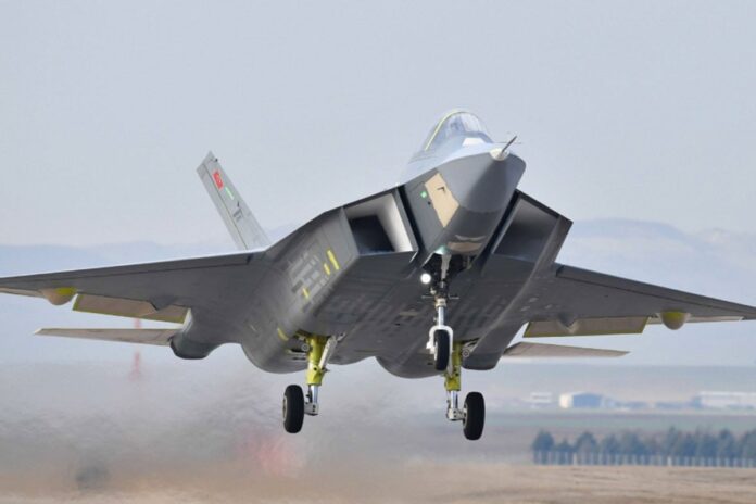 চীন-তুরস্ক-ফ্রান্স থেকে ১৩২ যুদ্ধবিমান কিনছে ইন্দোনেশিয়া