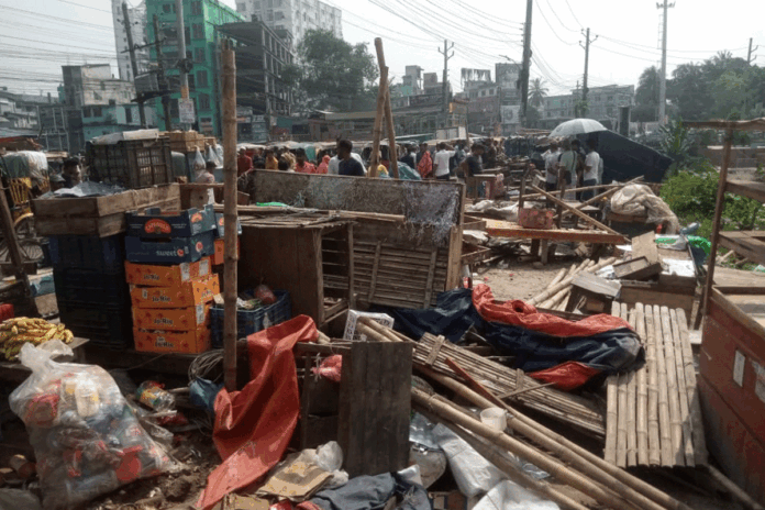 যশোরে ভৈরব নদের অবৈধ দখলদার উচ্ছেদ